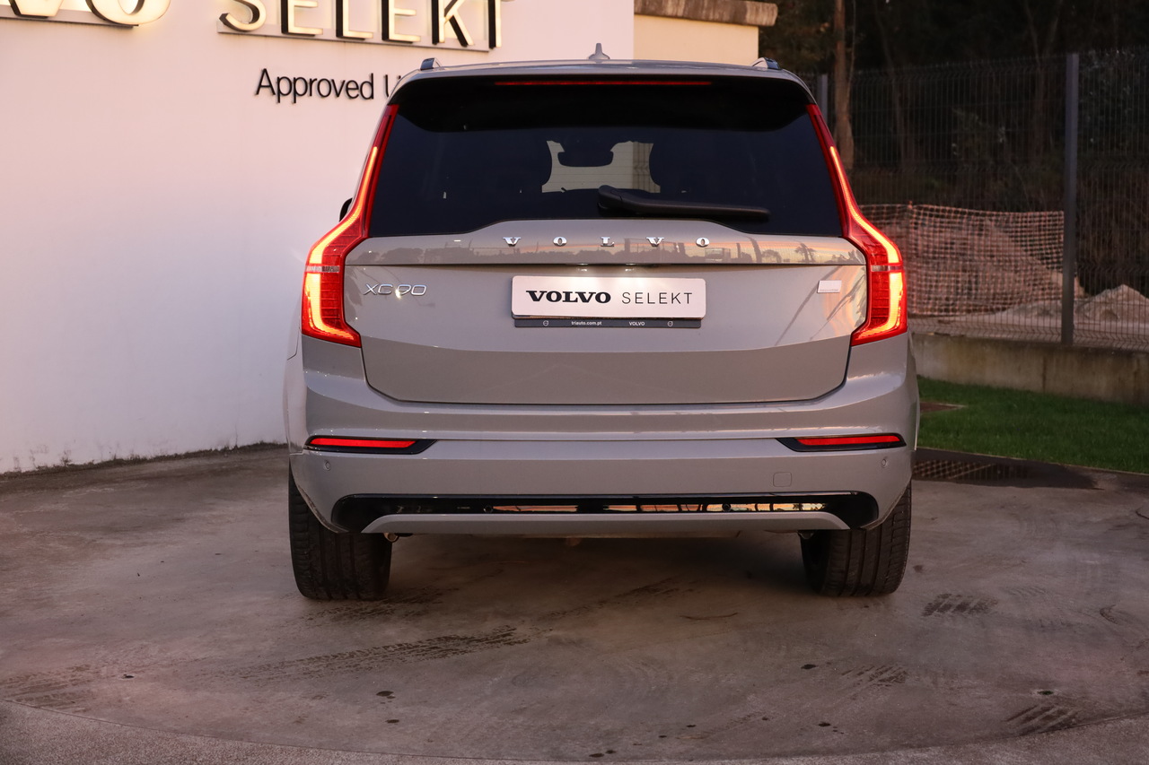 XC90 T8 Hibrido Plug-in Plus Dark Geart. AWD