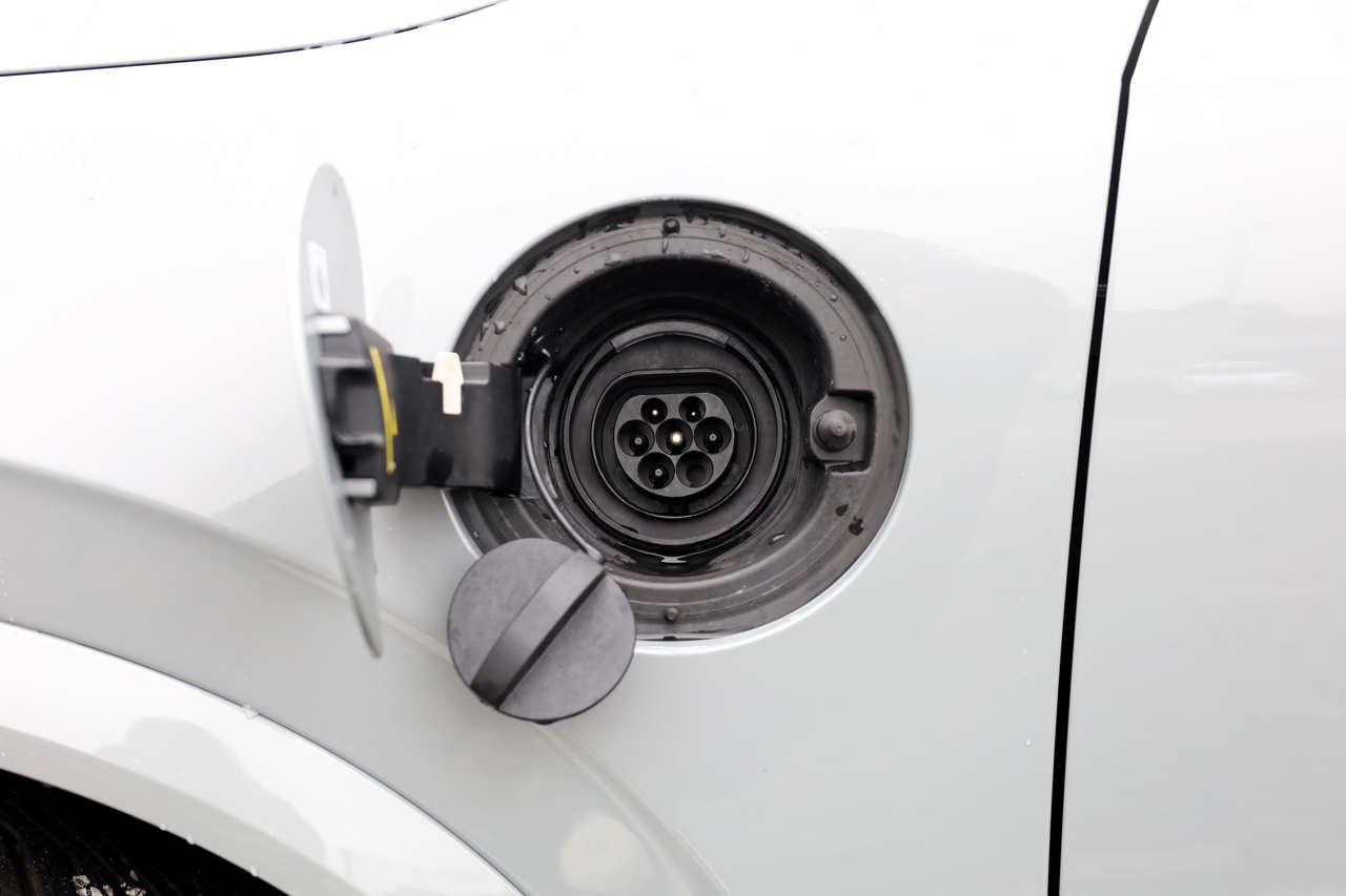 XC90 T8 Hibrido Plug-in Plus Dark Geart. AWD