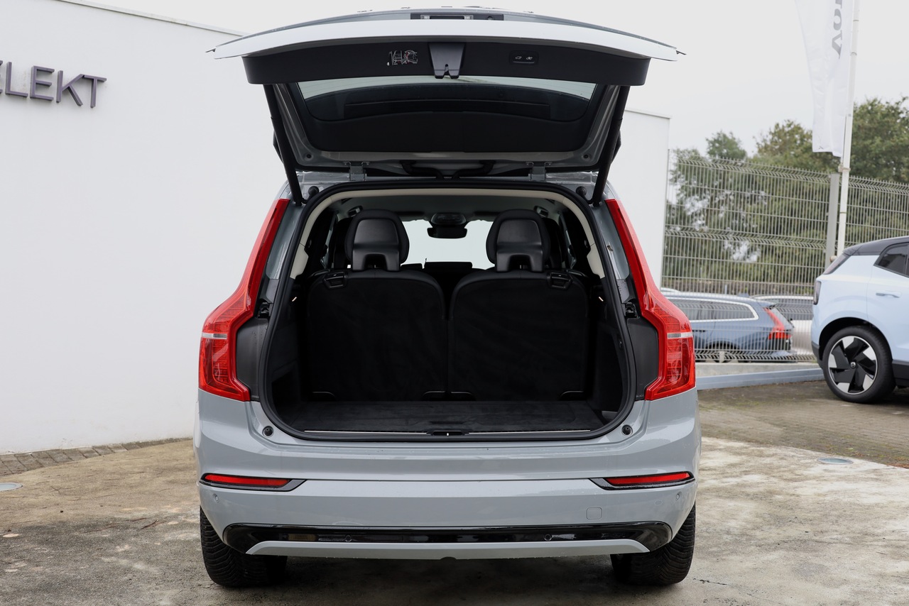 XC90 T8 Hibrido Plug-in Plus Dark Geart. AWD