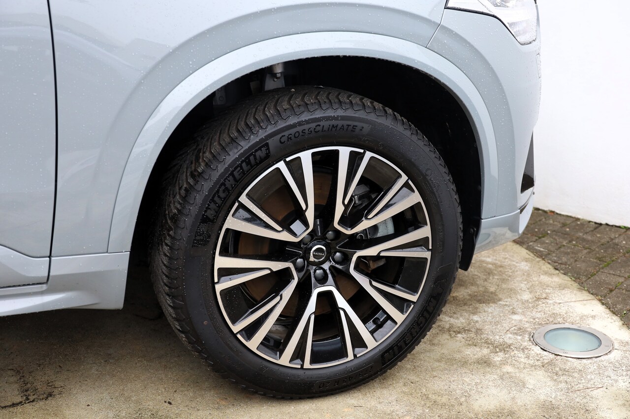 XC90 T8 Hibrido Plug-in Plus Dark Geart. AWD