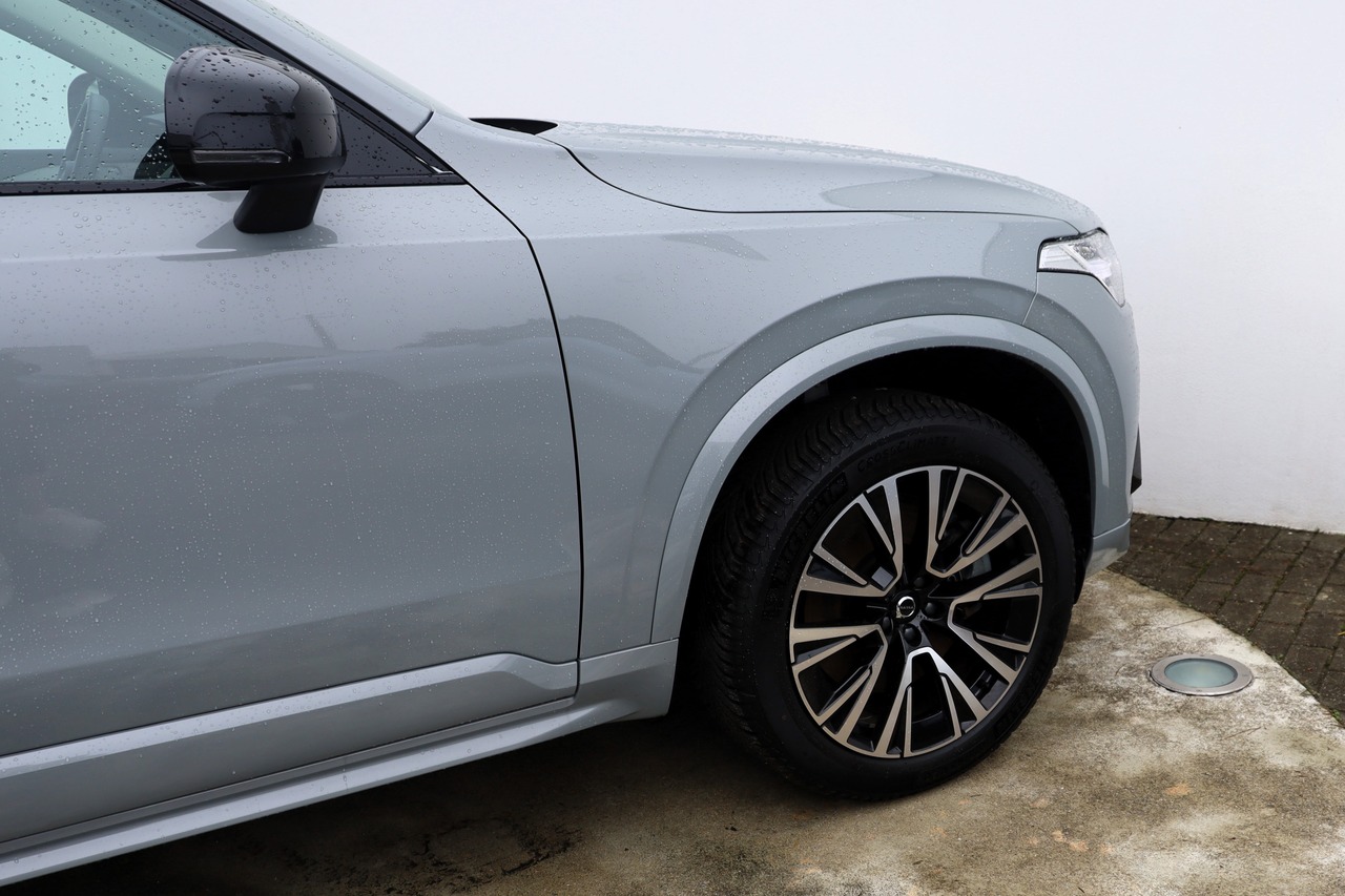 XC90 T8 Hibrido Plug-in Plus Dark Geart. AWD