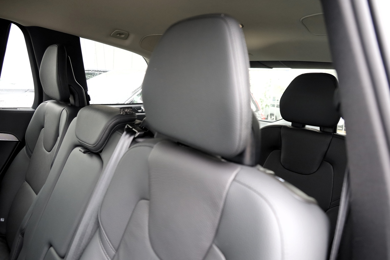 XC90 T8 Hibrido Plug-in Plus Dark Geart. AWD