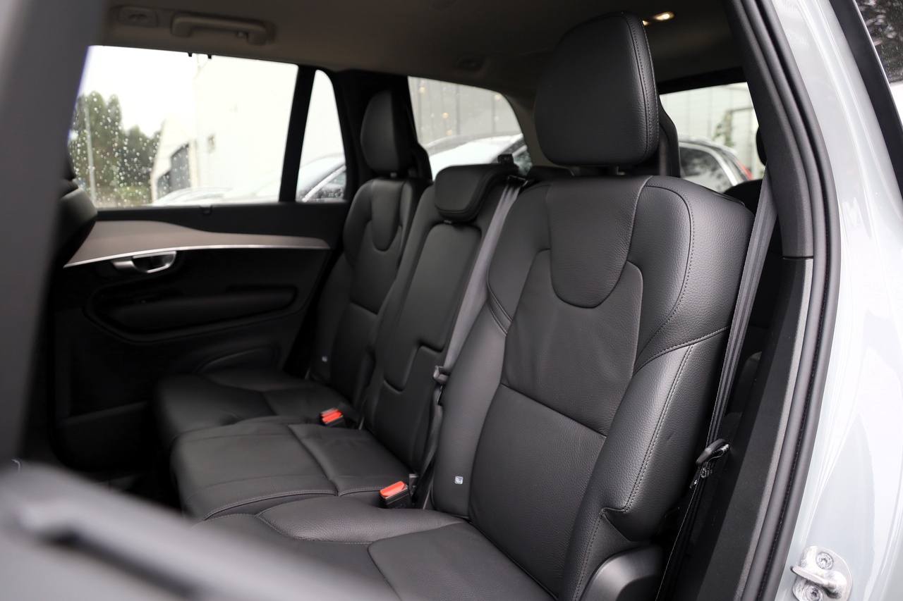 XC90 T8 Hibrido Plug-in Plus Dark Geart. AWD