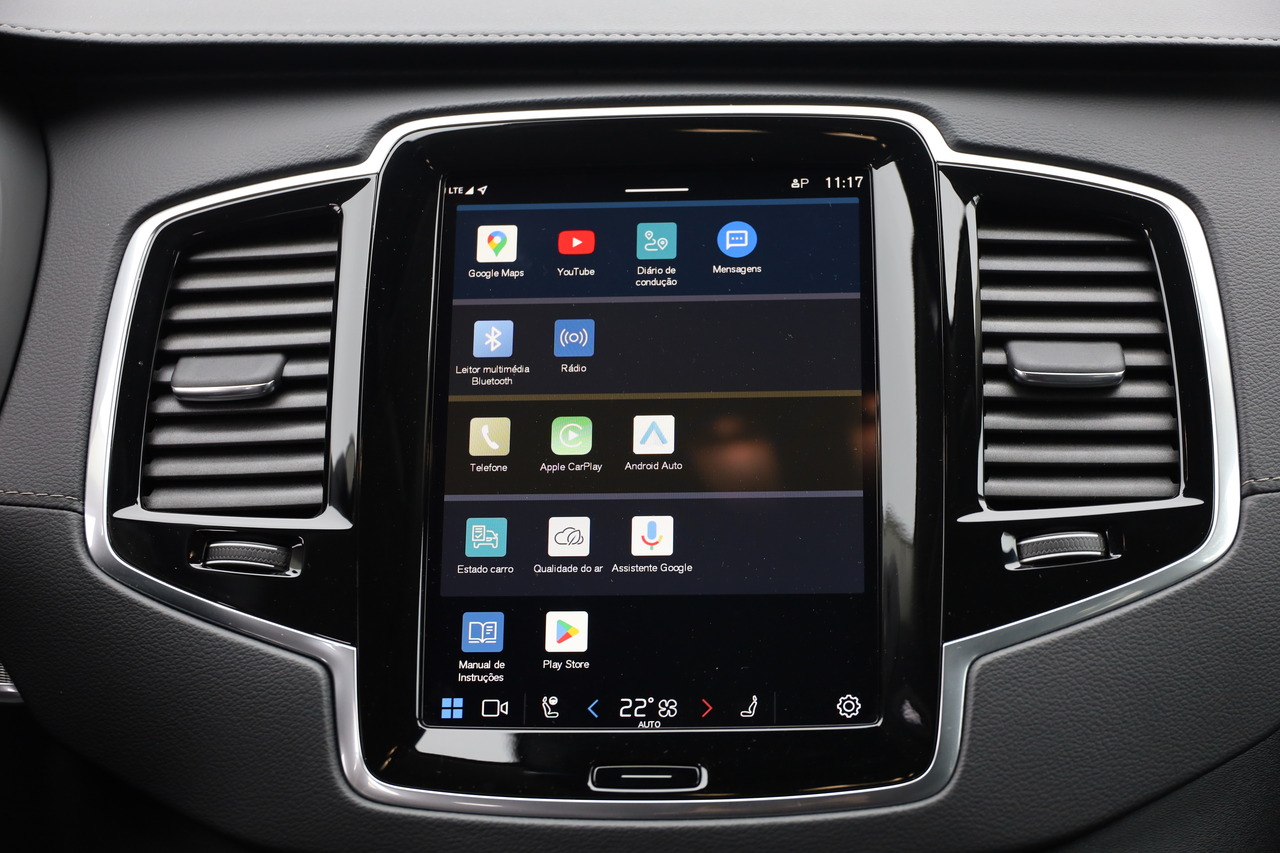 XC90 T8 Hibrido Plug-in Plus Dark Geart. AWD