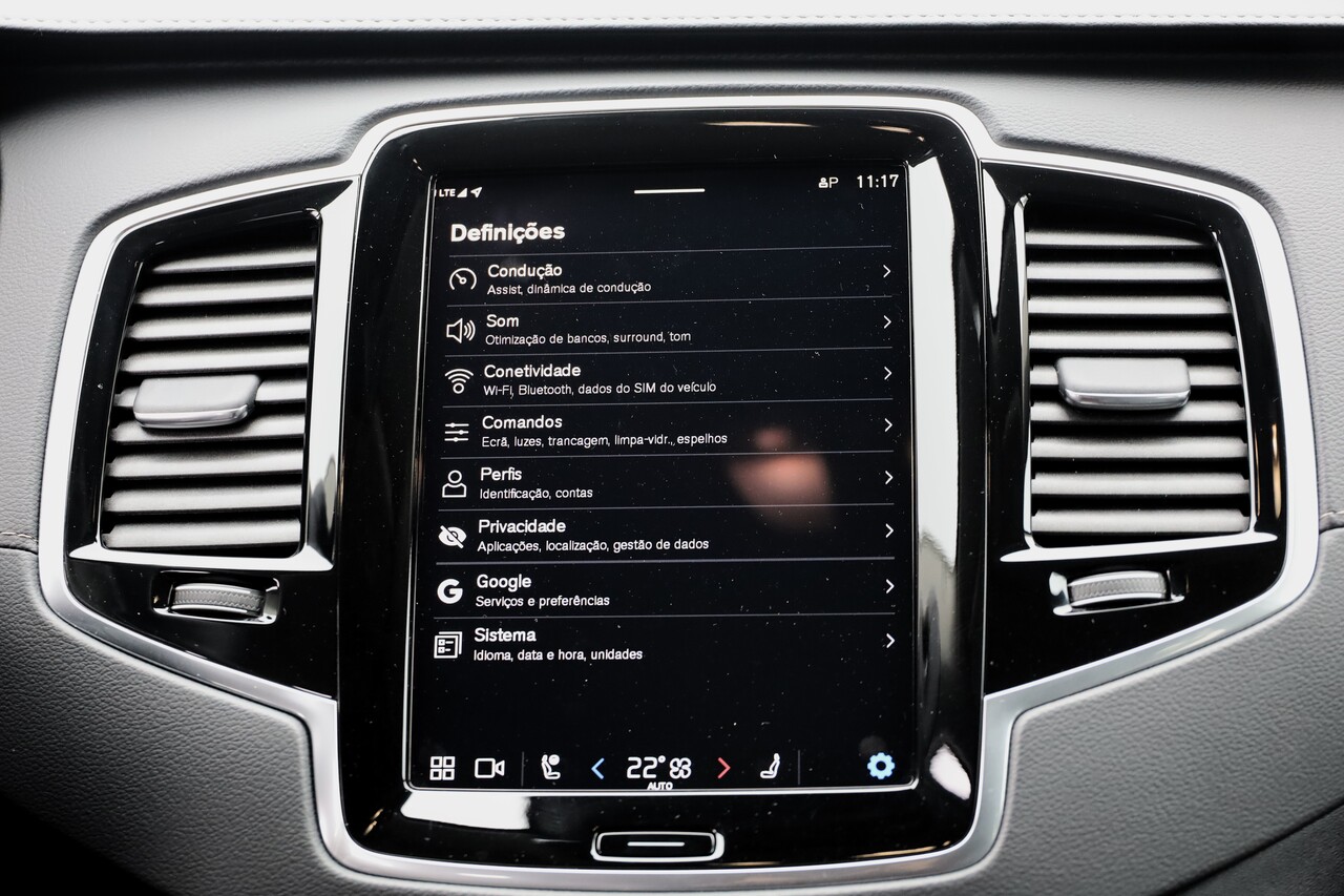 XC90 T8 Hibrido Plug-in Plus Dark Geart. AWD