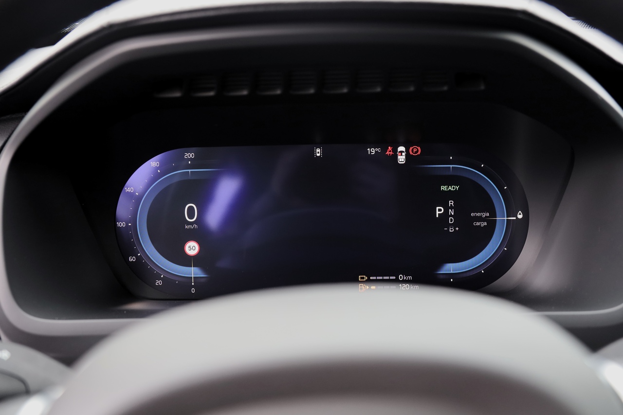 XC90 T8 Hibrido Plug-in Plus Dark Geart. AWD