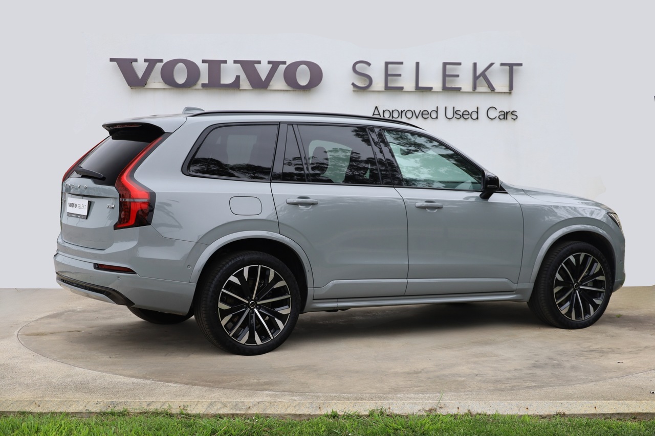 XC90 T8 Hibrido Plug-in Plus Dark Geart. AWD