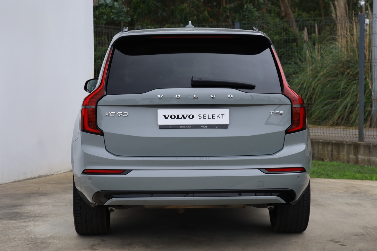 XC90 T8 Hibrido Plug-in Plus Dark Geart. AWD