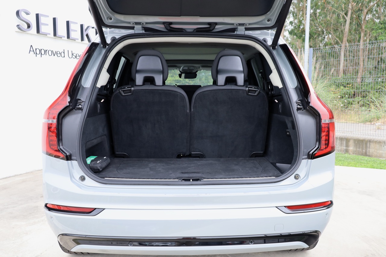 XC90 T8 Hibrido Plug-in Plus Dark Geart. AWD