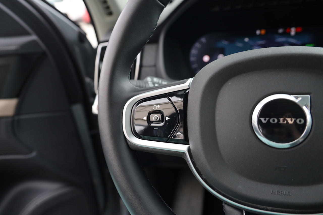 XC90 T8 Hibrido Plug-in Plus Dark Geart. AWD
