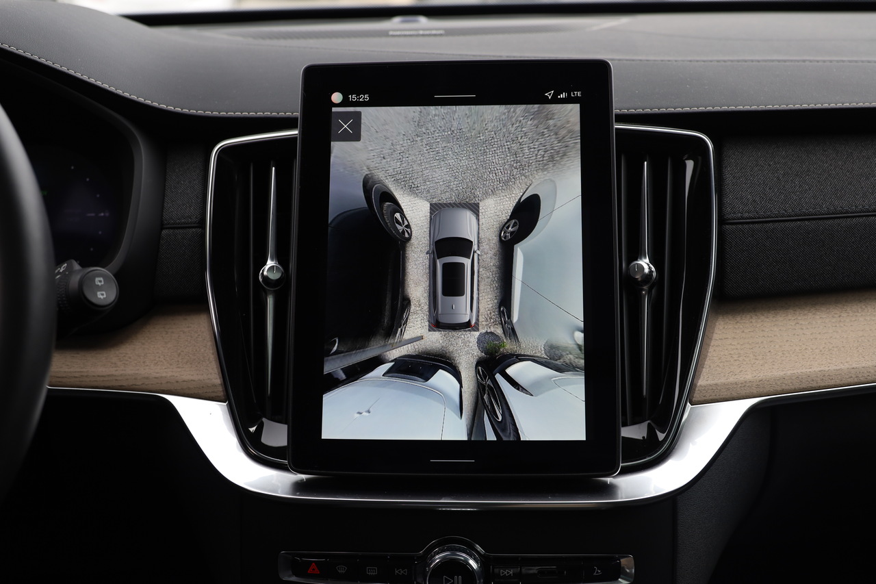 XC90 T8 Hibrido Plug-in Plus Dark Geart. AWD