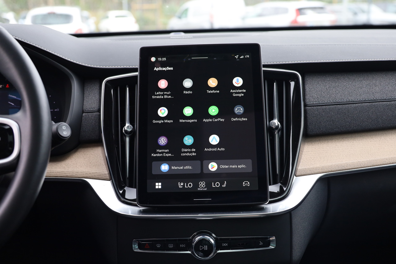 XC90 T8 Hibrido Plug-in Plus Dark Geart. AWD
