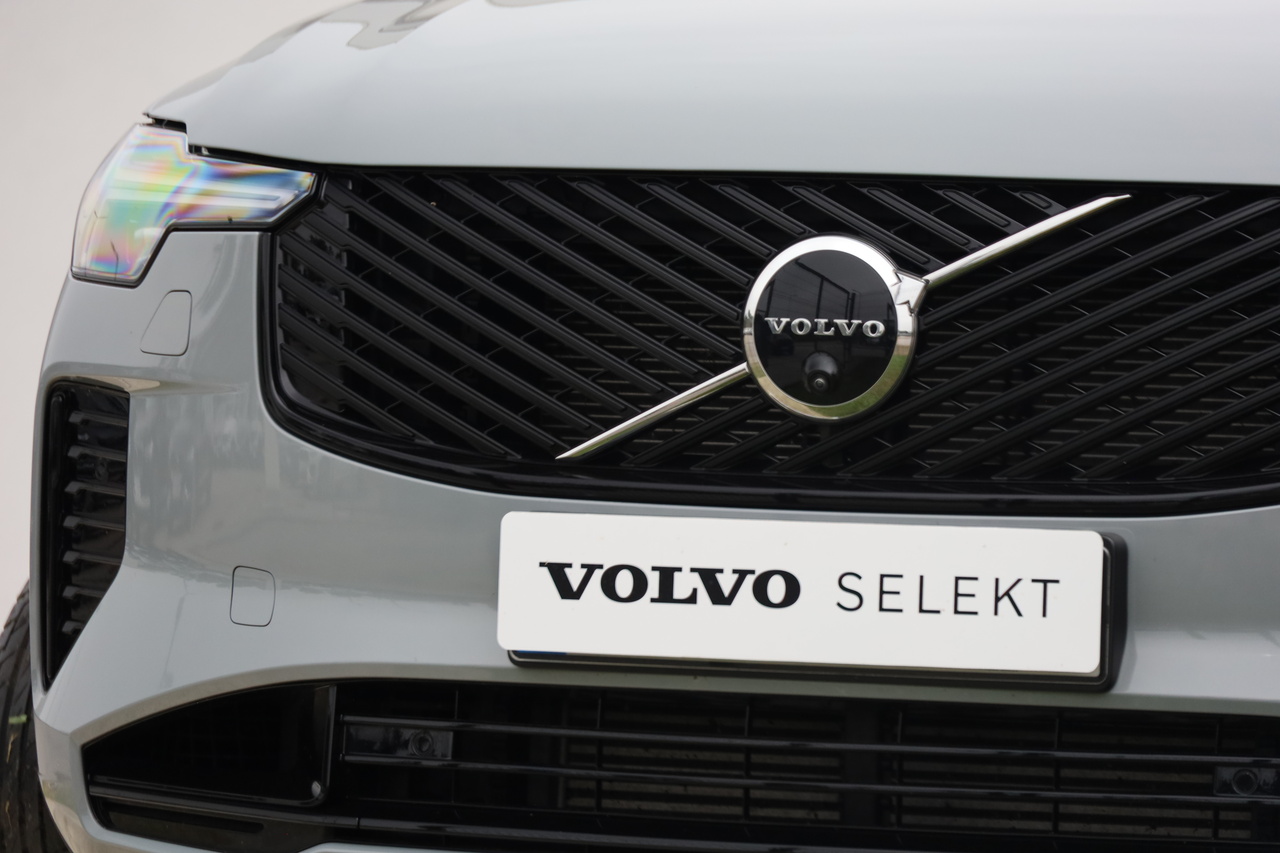 XC90 T8 Hibrido Plug-in Plus Dark Geart. AWD