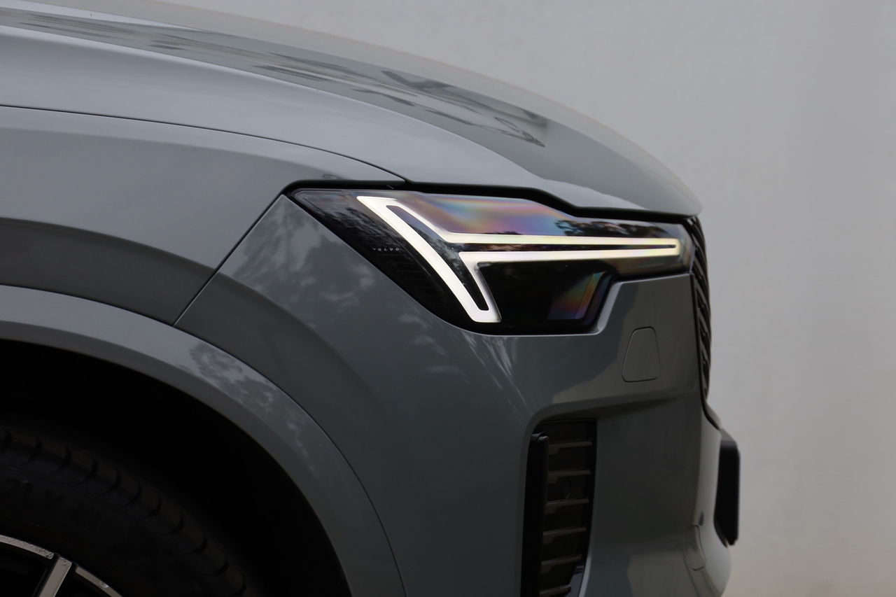 XC90 T8 Hibrido Plug-in Plus Dark Geart. AWD