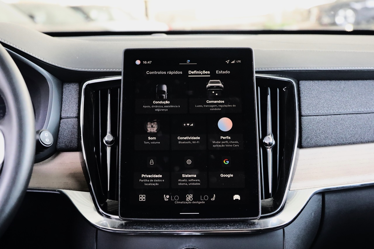 XC90 T8 Hibrido Plug-in Plus Dark Geart. AWD