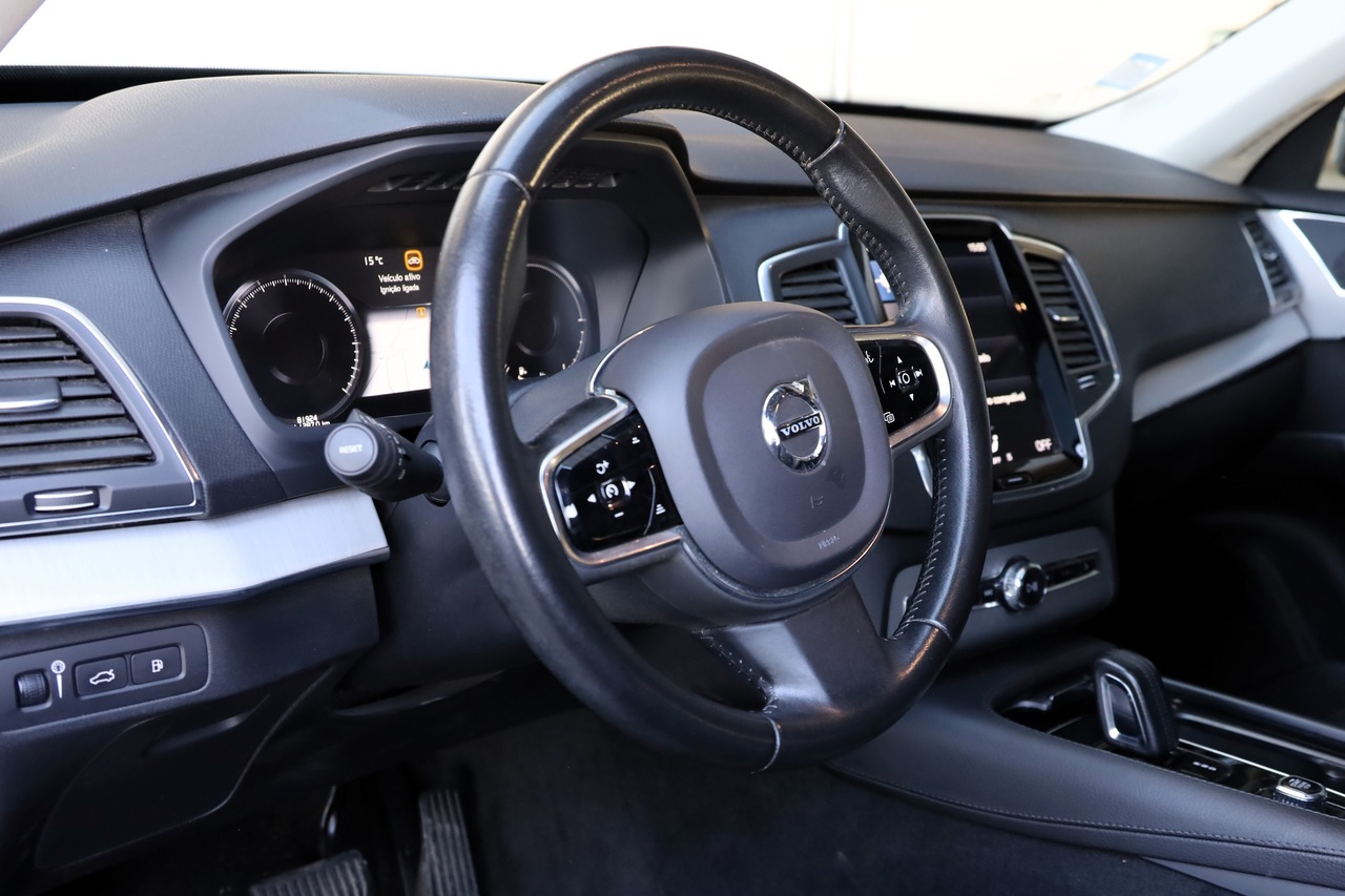 XC90 T8 Hibrido Plug-in R Design Expression Geart.
