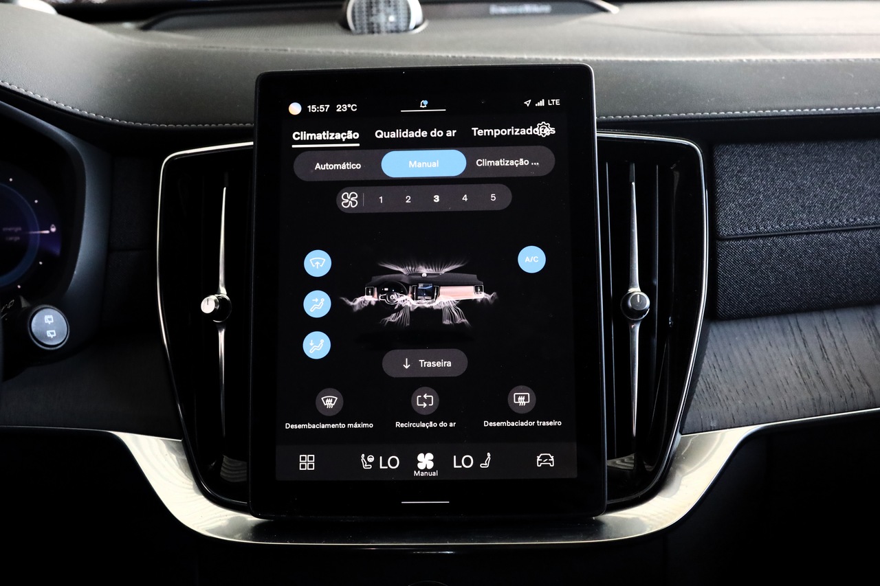 XC90 T8 Hibrido Plug-in Ultra Bright Geart.
