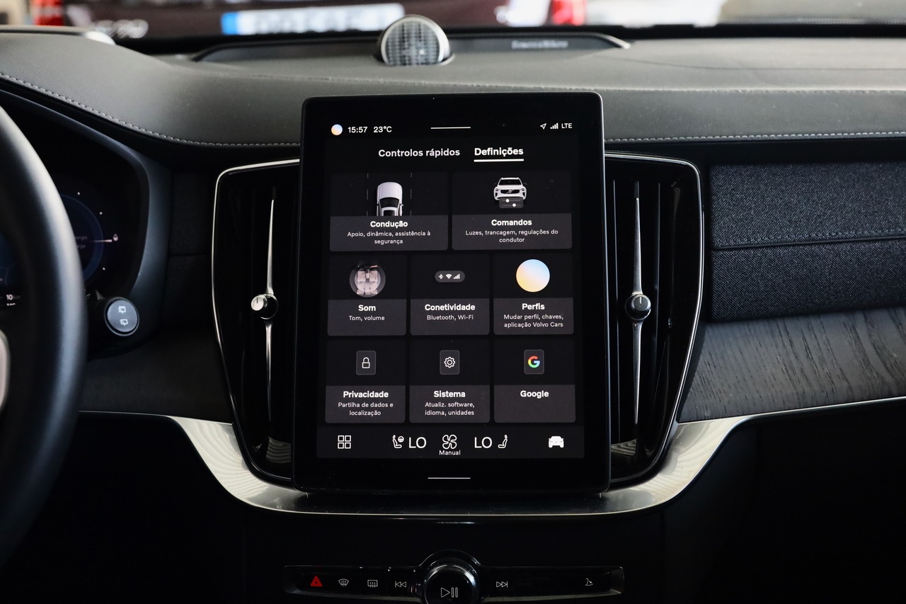 XC90 T8 Hibrido Plug-in Ultra Bright Geart.