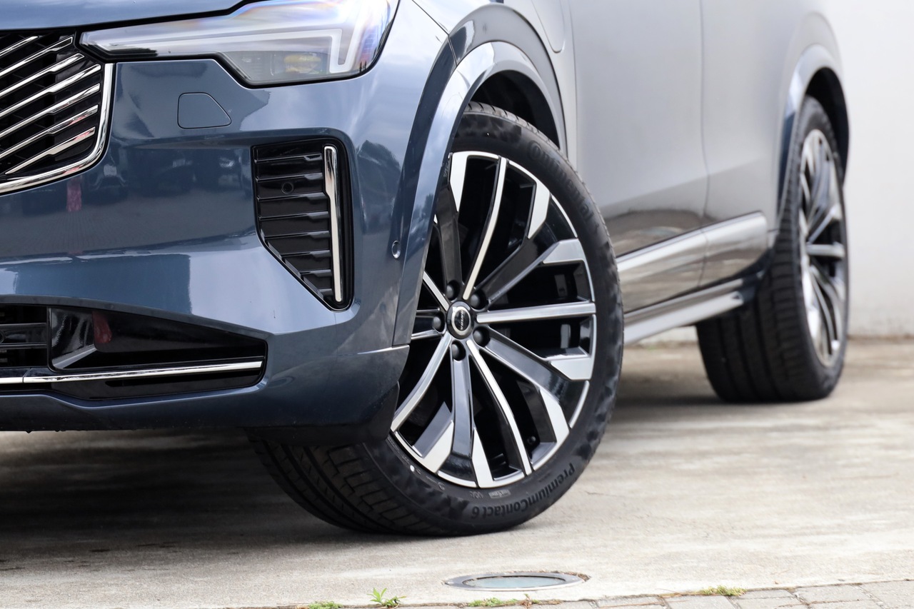 XC90 T8 Hibrido Plug-in Ultra Bright Geart.