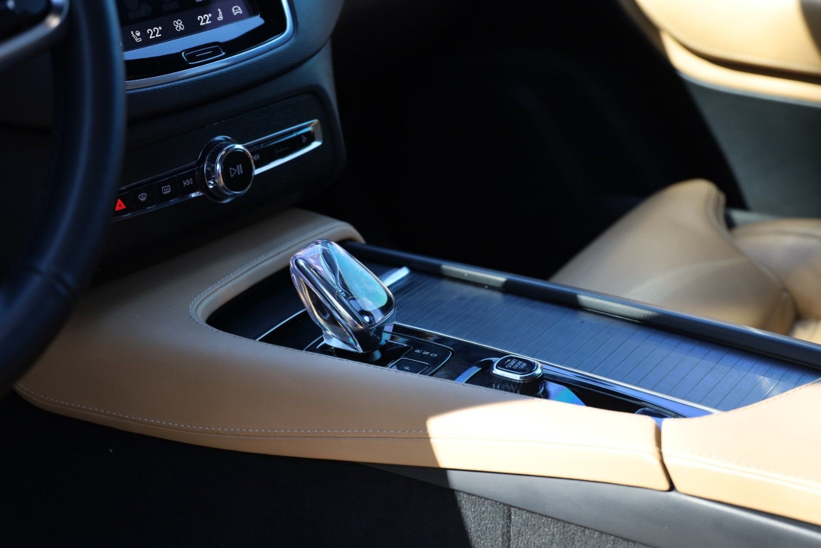 XC90 T8 Hibrido Plug-in Ultra Dark  Geart. AWD