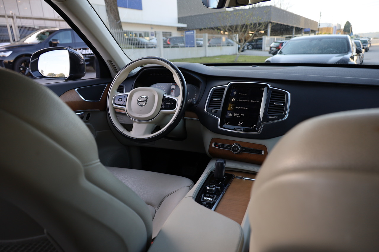 XC90 T8 Inscription Expression Geart. AWD