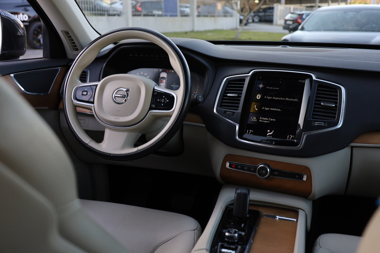 XC90 T8 Inscription Expression Geart. AWD