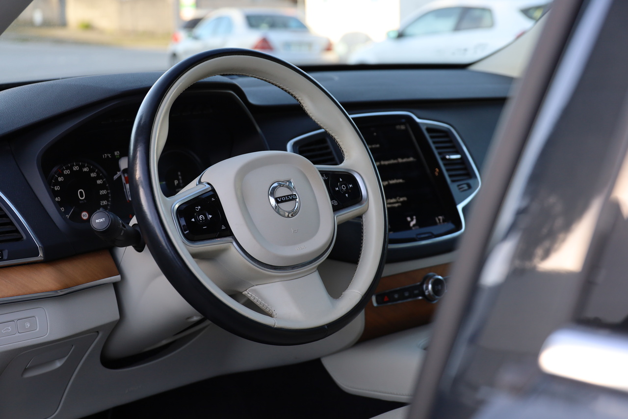 XC90 T8 Inscription Expression Geart. AWD