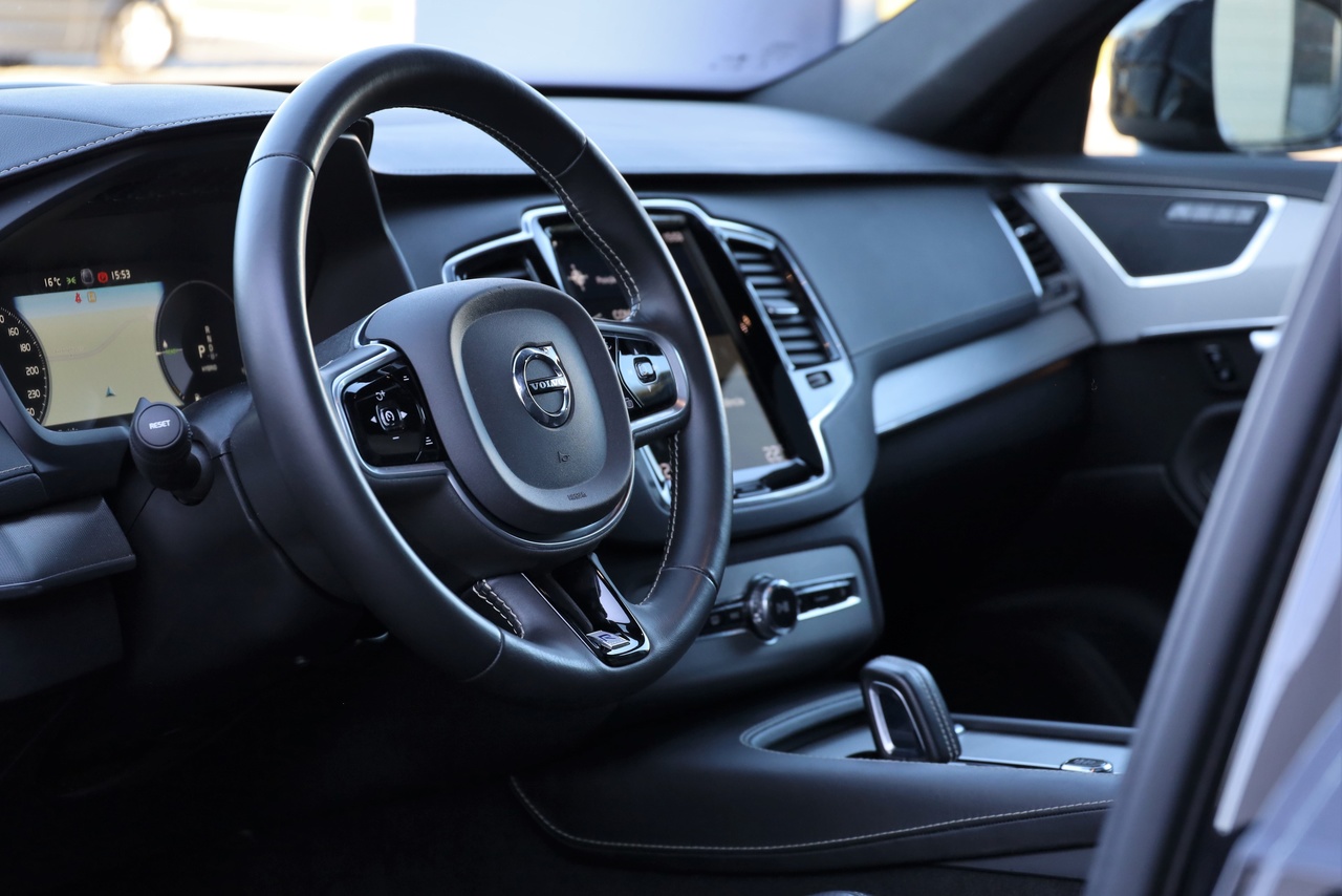 XC90 T8 R-Design Geart. AWD