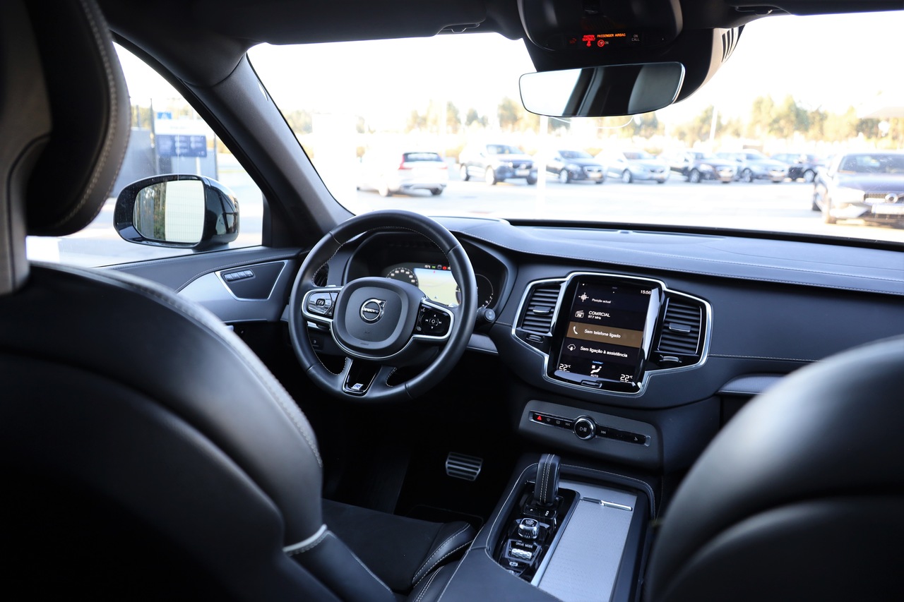 XC90 T8 R-Design Geart. AWD