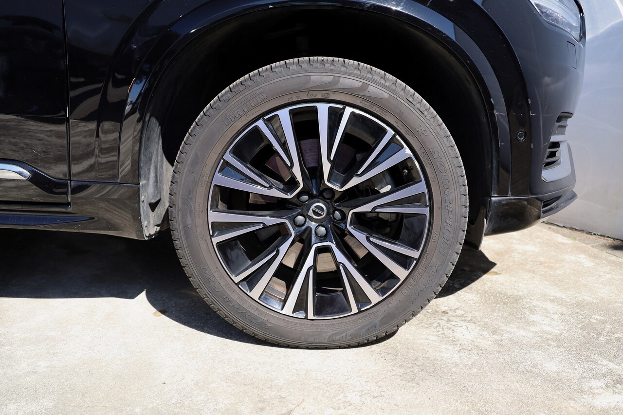 XC90 T8 Ultimate Bright