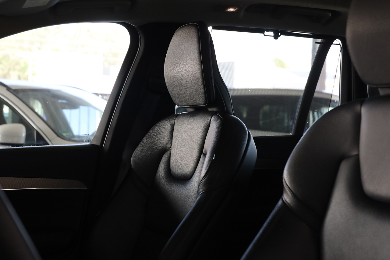 XC90 T8 Ultimate Bright