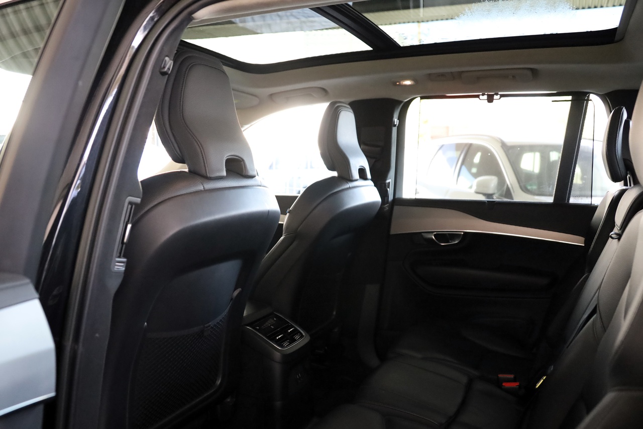 XC90 T8 Ultimate Bright