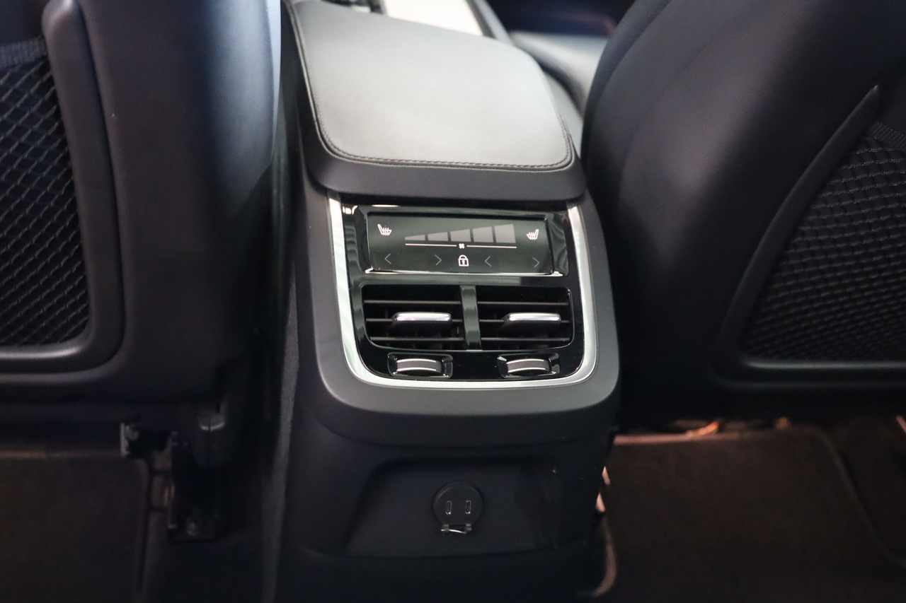 XC90 T8 Ultimate Bright