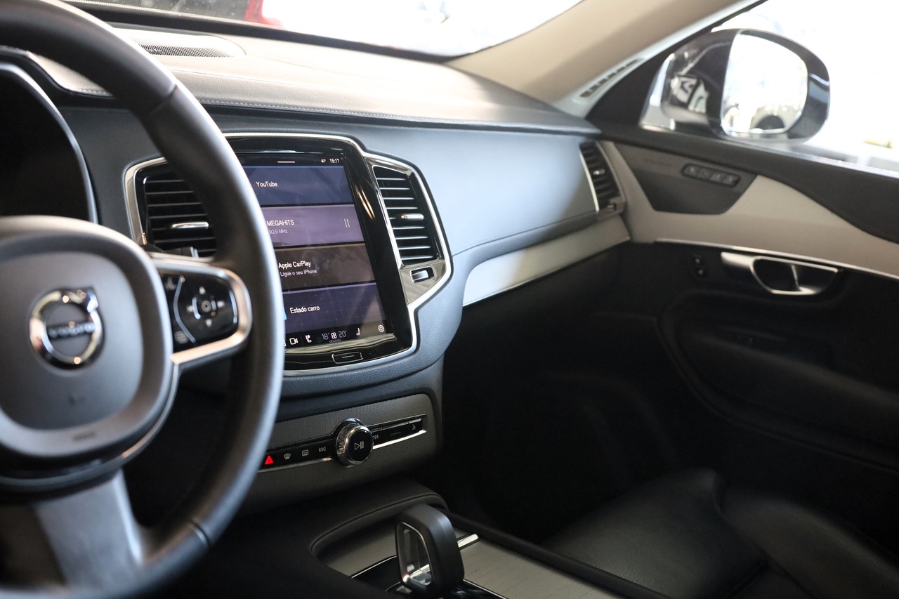XC90 T8 Ultimate Bright