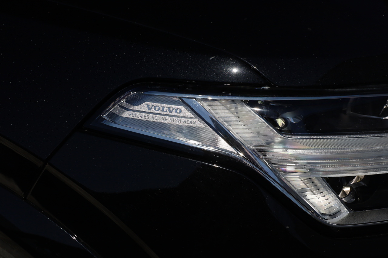 XC90 T8 Ultimate Bright