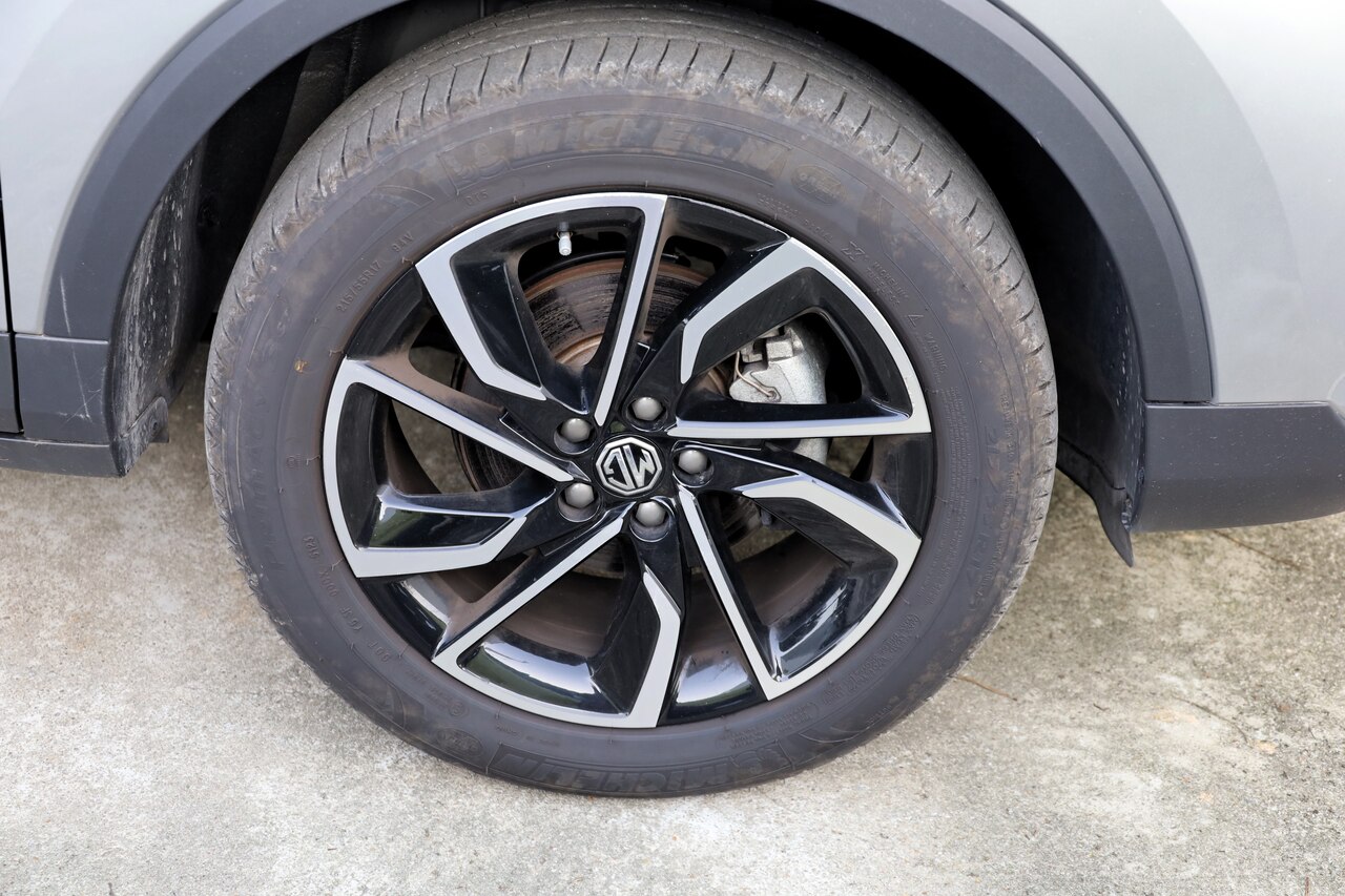 ZS 1.0 T-GDI Luxury