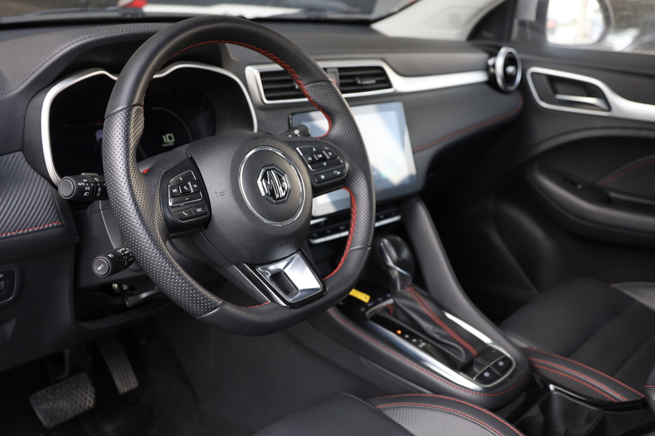 ZS 1.0 T-GDI Luxury