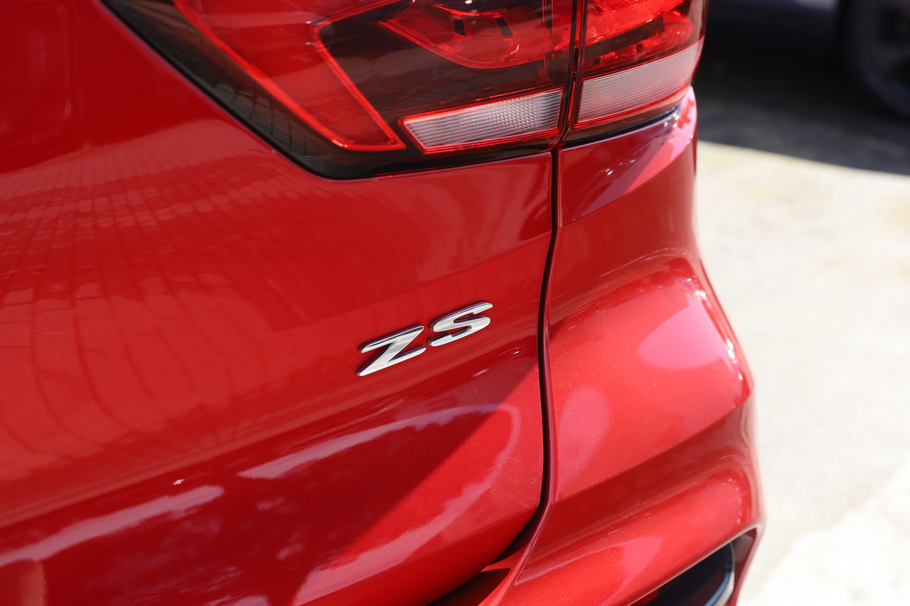 ZS 1.0 T-GDI Luxury